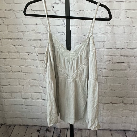 Torrid Light Grey Swing Tank Top Size 1X - Picture 1 of 3